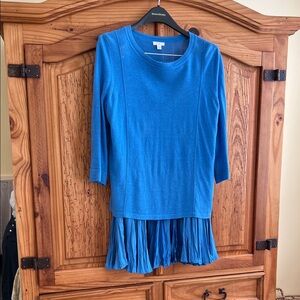 J. Jill Blue Midi skirt and top. Will add necklace for asked price. Easy to wear